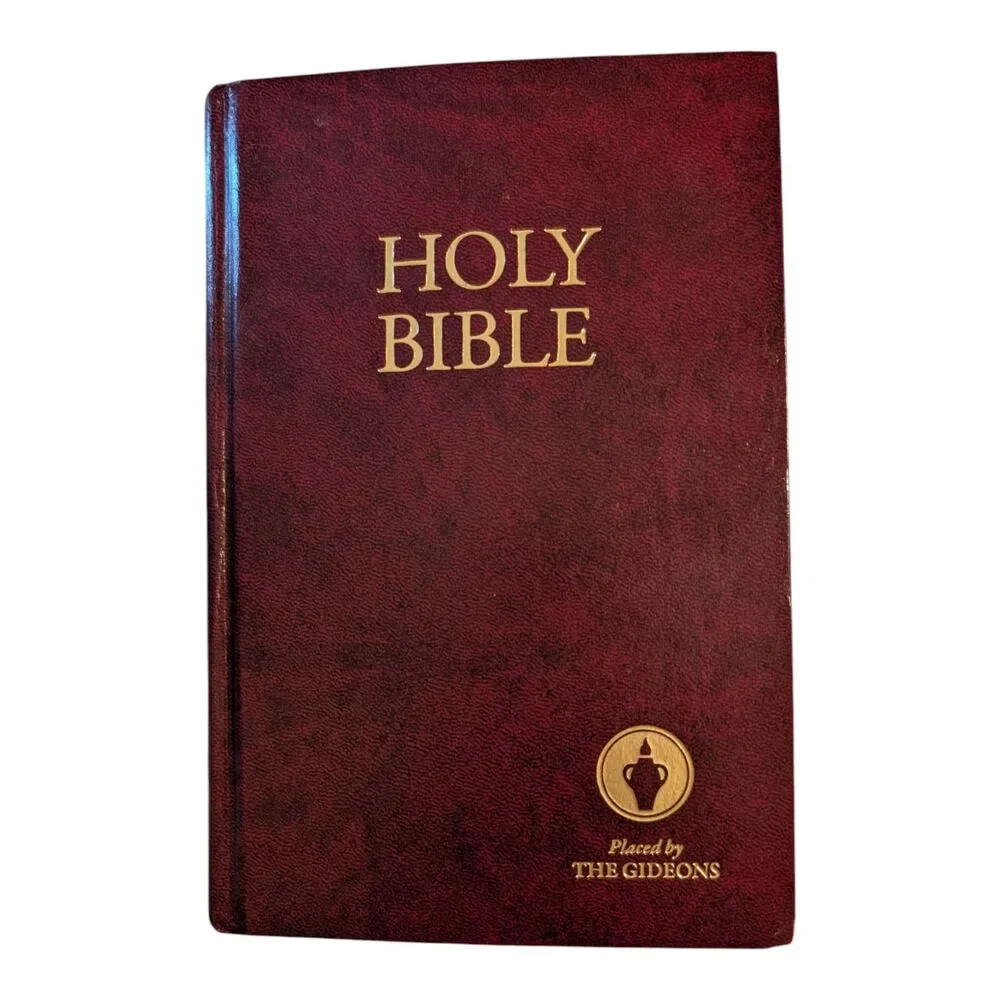 Holy Bible Containing the Old and New Testaments Placed by The Gideons 2013